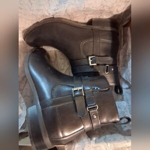 Clark's Shoes Size 7